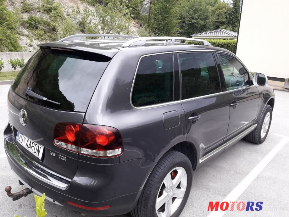 2007' Volkswagen Touareg photo #4