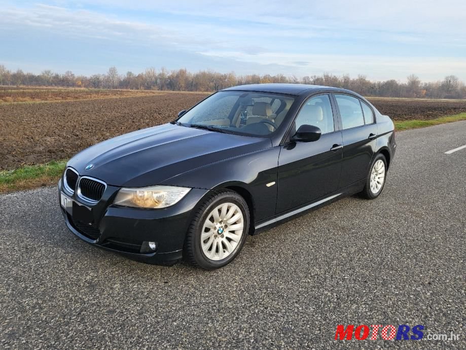 2009' BMW Serija 3 320D photo #1