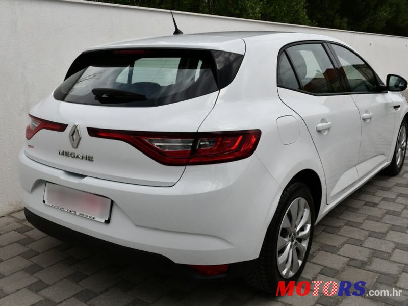 2020' Renault Megane Blue Dci 115 photo #5