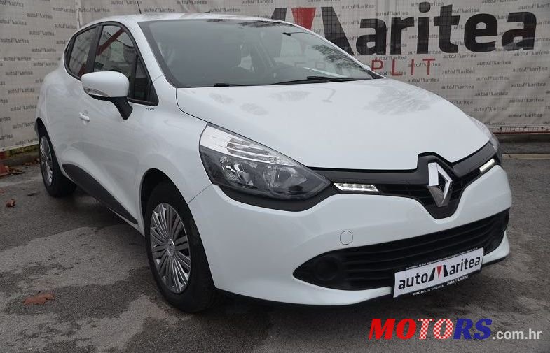 2015' Renault Clio Dci 75 photo #1