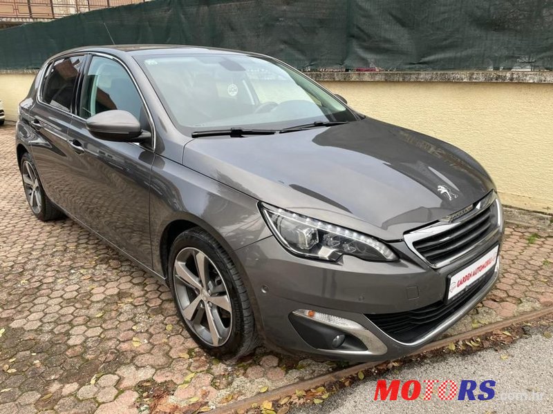 2016' Peugeot 308 photo #2