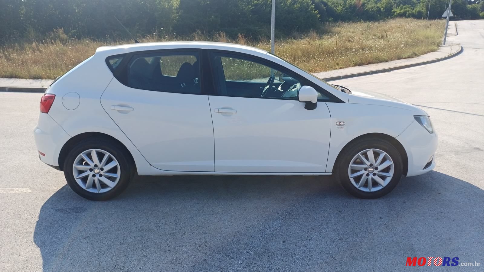 2013' SEAT Ibiza Sc 1,6 Tdi photo #4