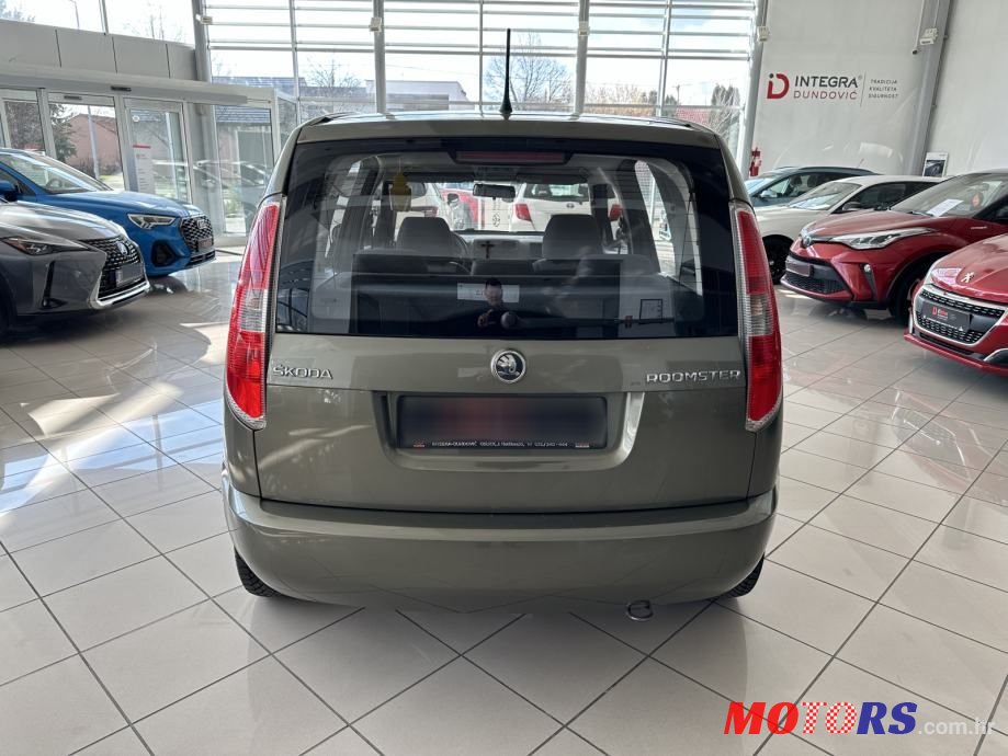 2015' Skoda Roomster 1,2 Tsi photo #5