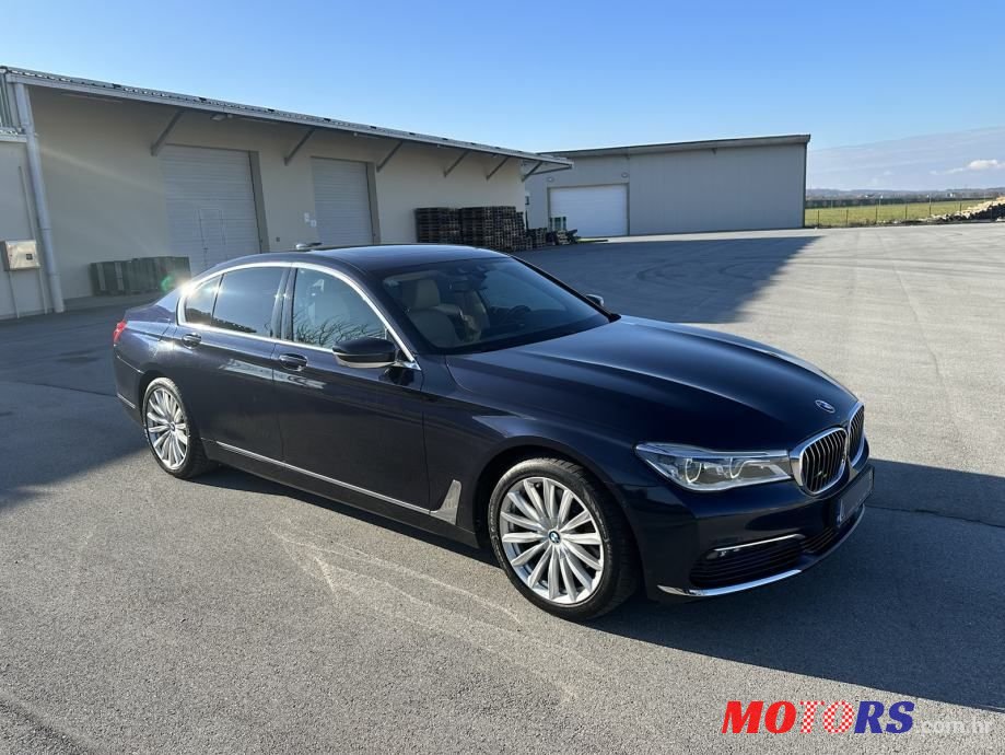 2016' BMW Serija 7 740D photo #4