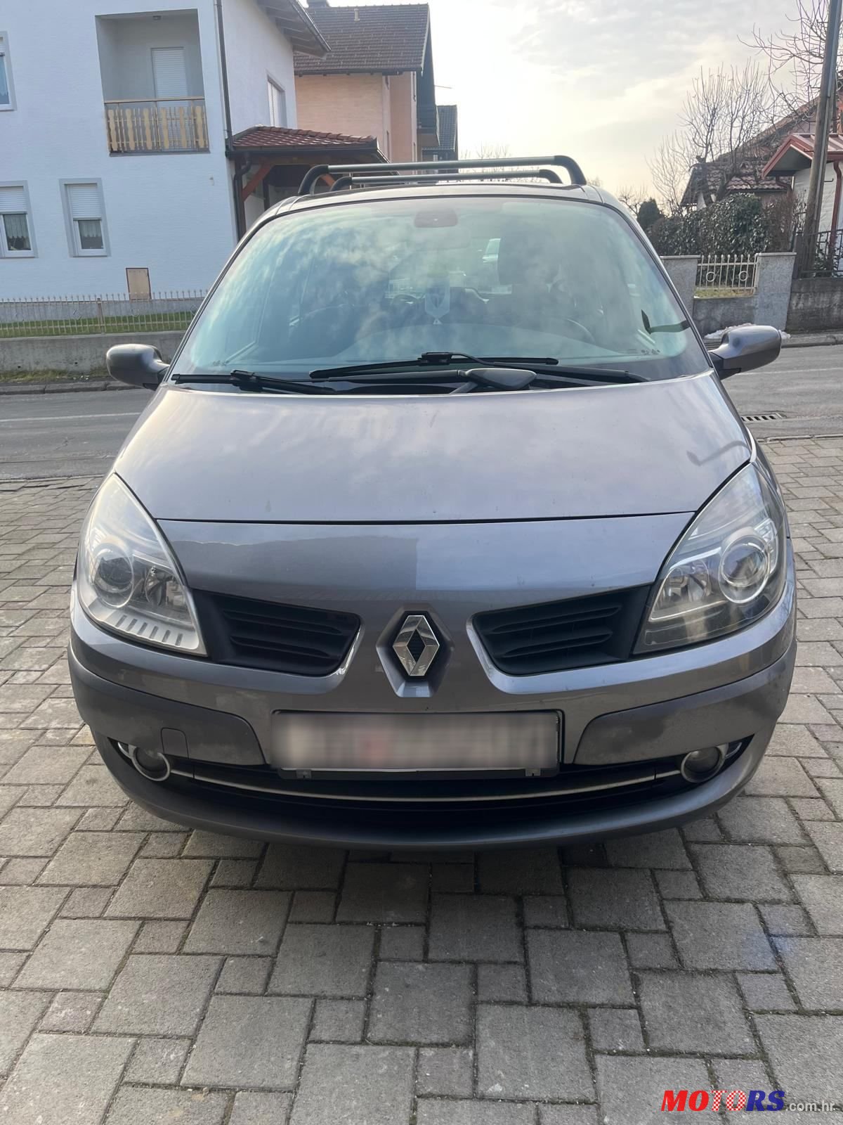 2008' Renault Scenic 1,6 16V photo #1