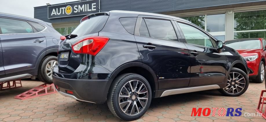 2013' Suzuki Sx4 S-Cross 1,6 photo #4