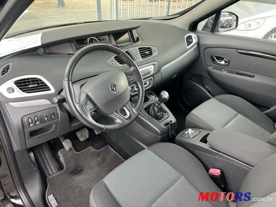 2014' Renault Grand Scenic Dci photo #6