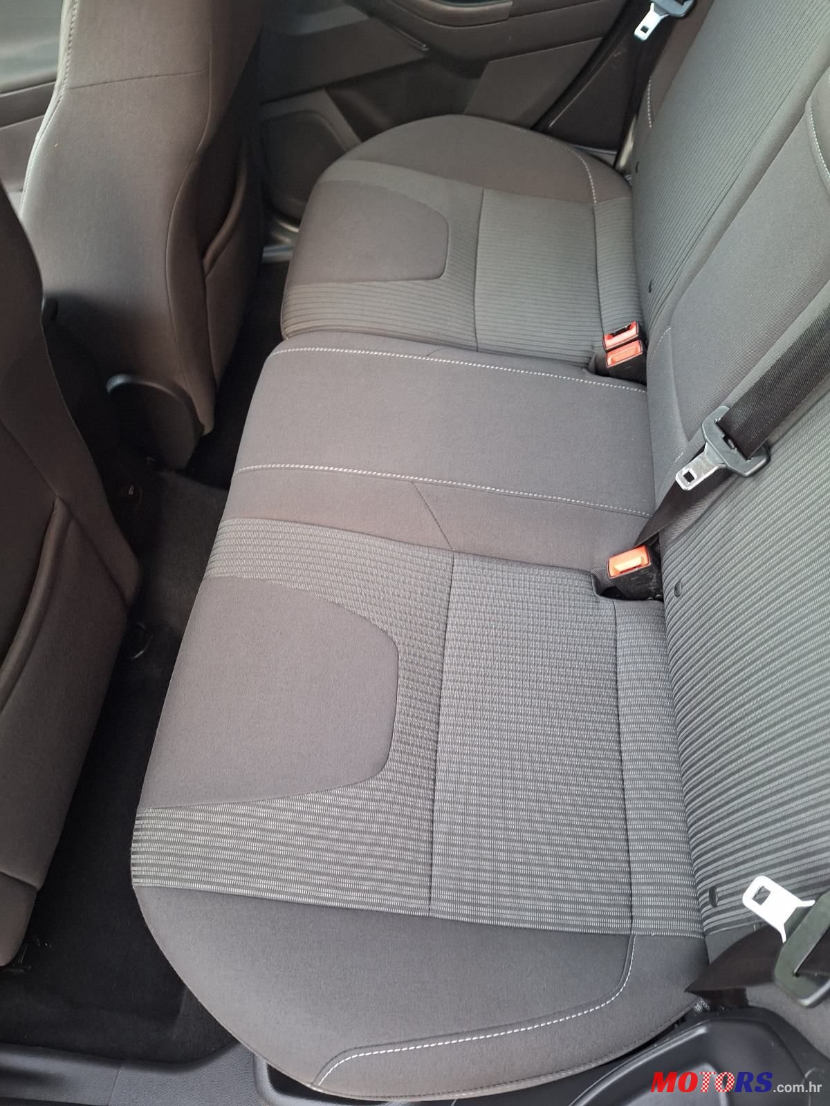 2012' Ford Focus Karavan photo #6