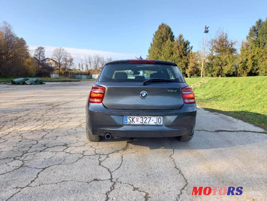 2012' BMW Serija 1 118D Sport photo #5