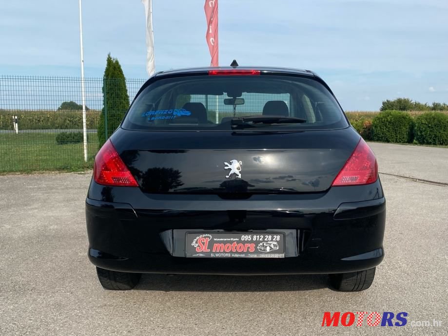 2008' Peugeot 308 photo #6