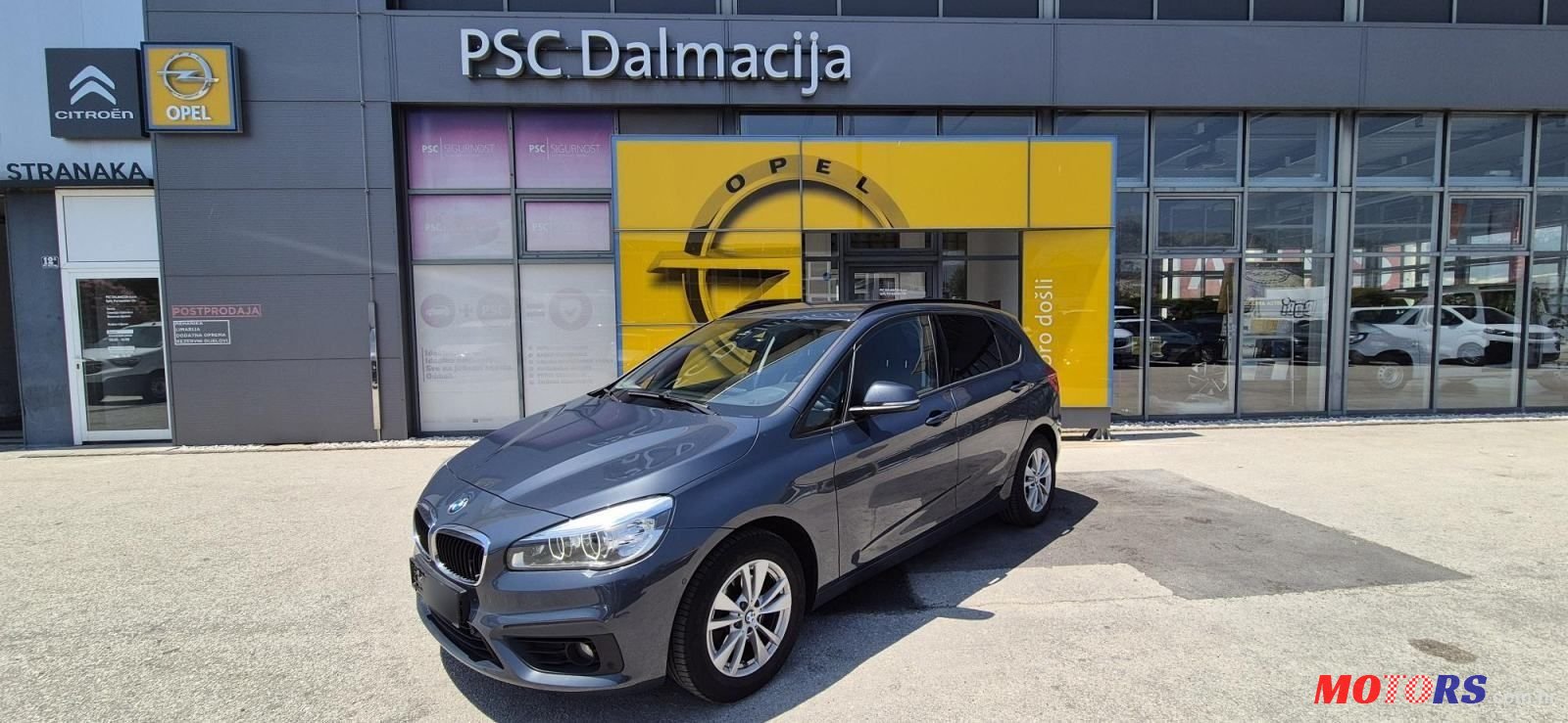 2017' BMW Serija 2 Active Tourer photo #1