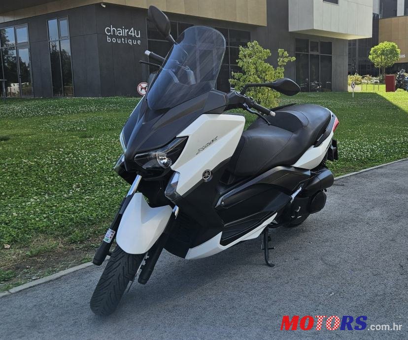 2016' Yamaha Xmax photo #1