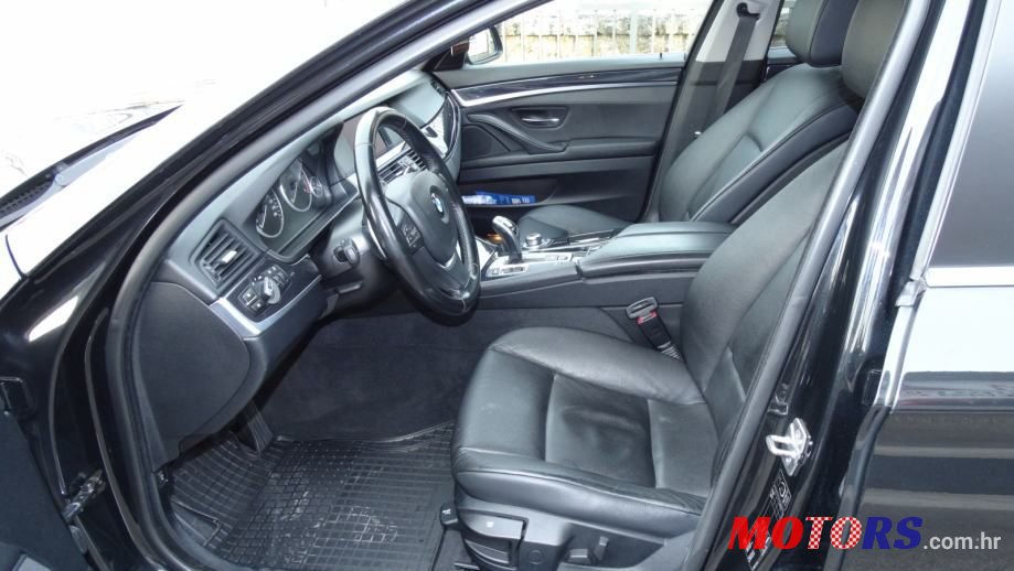 2012' BMW Serija 5 520D photo #4