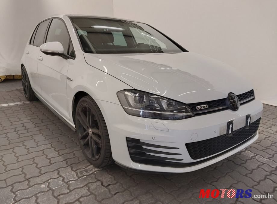 2013' Volkswagen Golf VII 2.0 Gtd photo #1