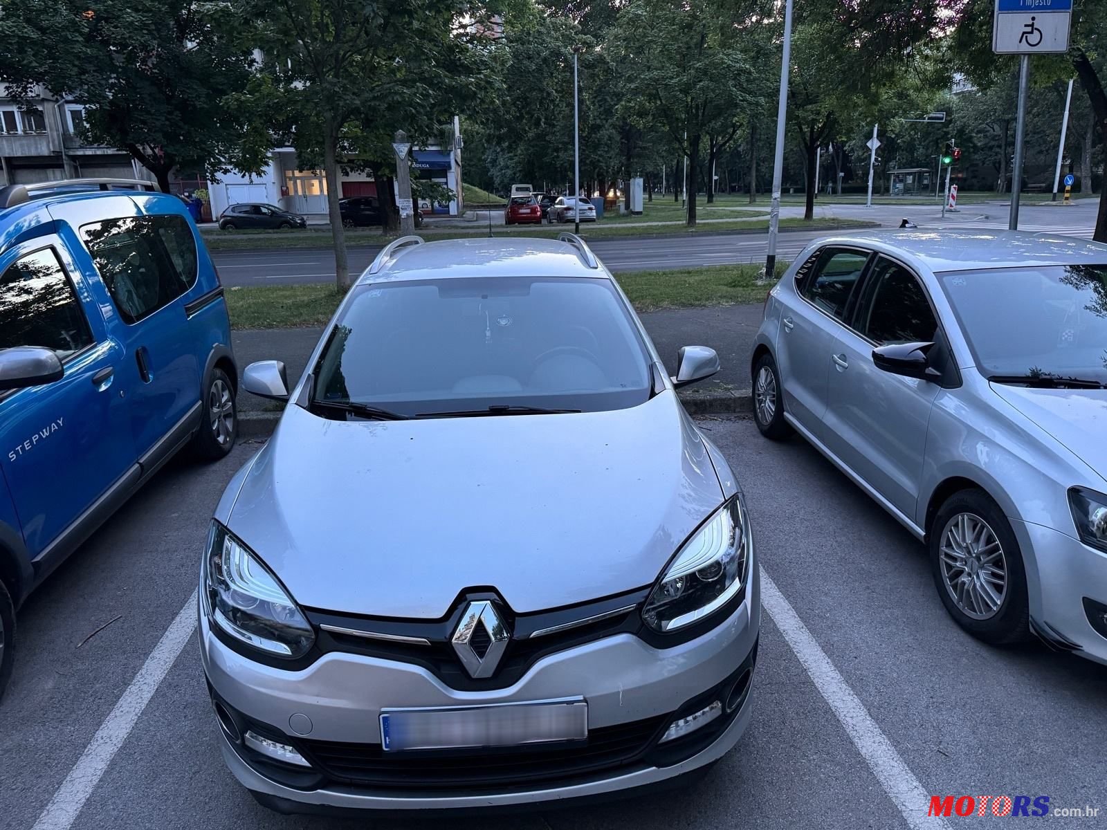 2015' Renault Megane Grandtour Dci photo #5
