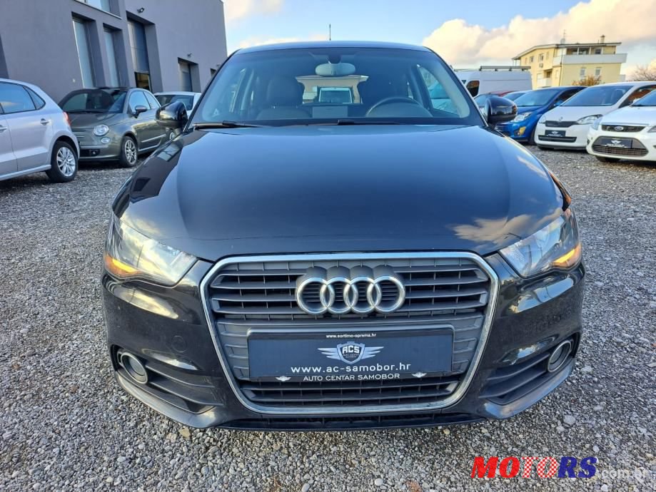 2013' Audi A1 S-Tronic photo #2