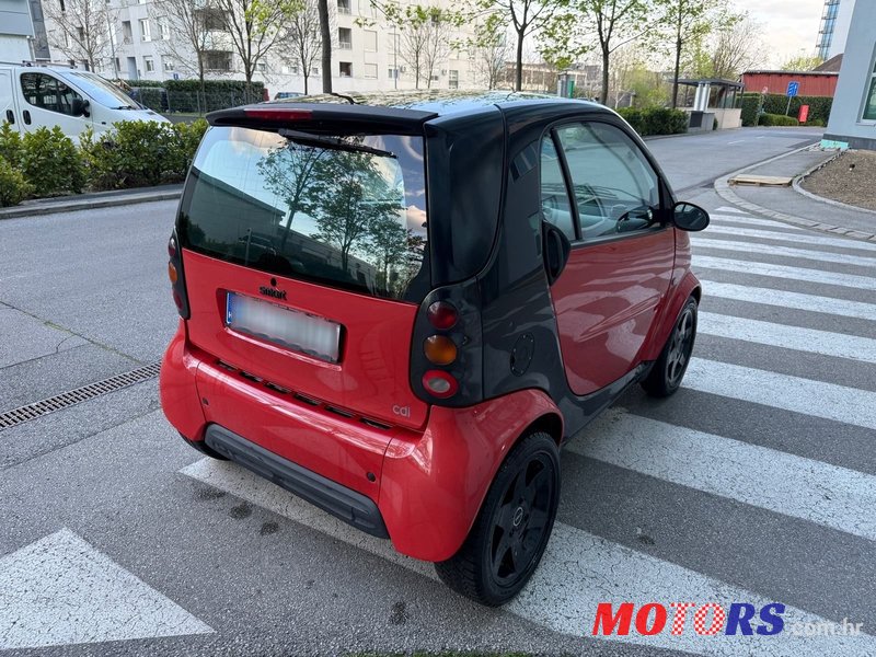 2001' Smart Fortwo Smart Cdi photo #3