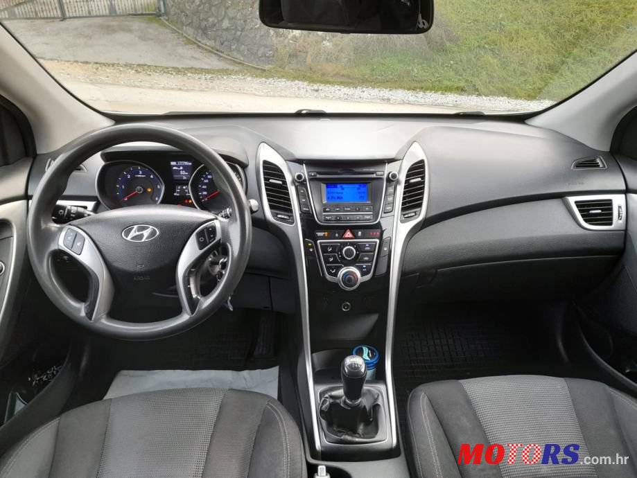 2014' Hyundai i30 1,4 Crdi photo #5