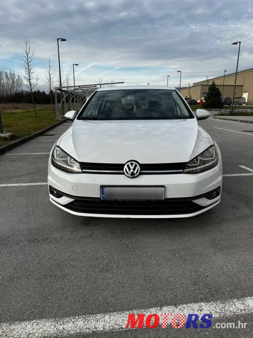 2019' Volkswagen Golf VII 1,6 Tdi photo #1