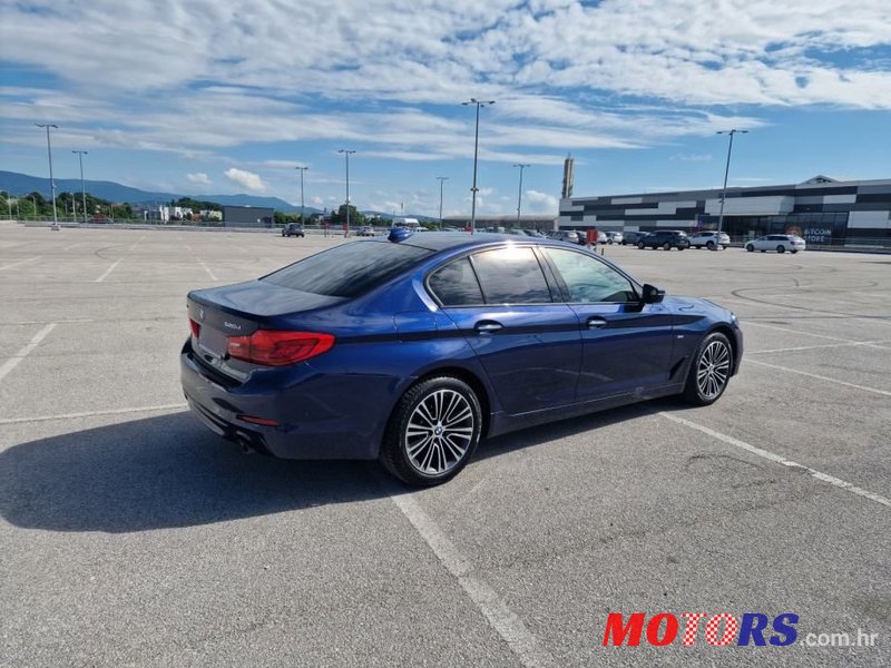 2017' BMW Serija 5 520D photo #5