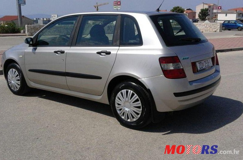 2002' Fiat Stilo 1,9 Jtd photo #2