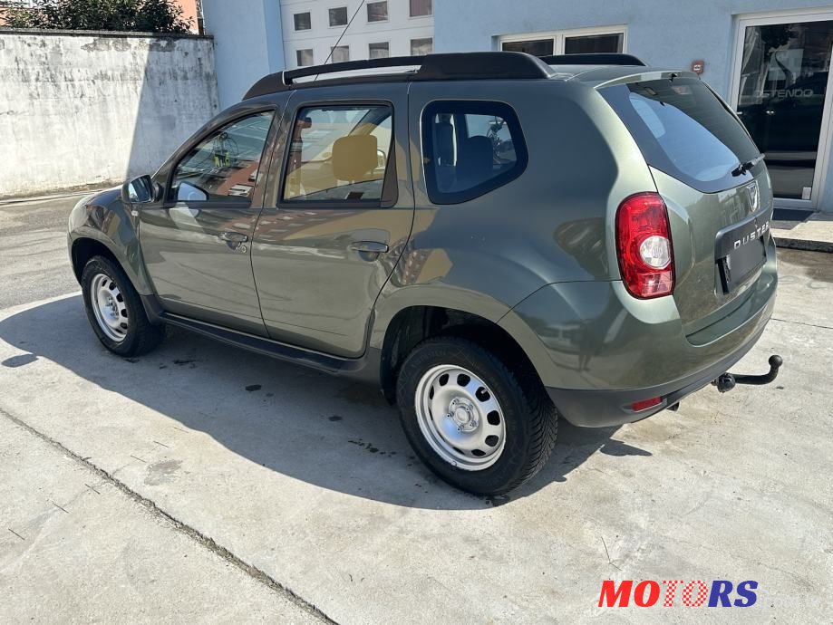 2013' Dacia Duster photo #2