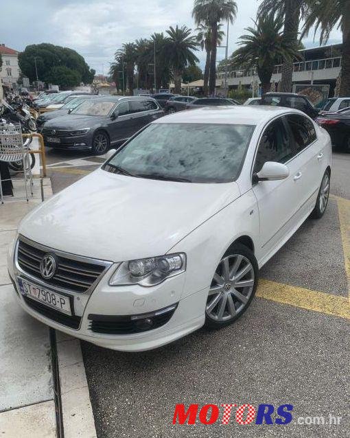 2008' Volkswagen Passat 2,0 Tdi photo #1
