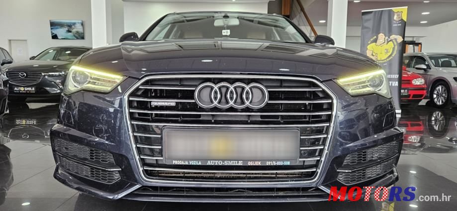 2017' Audi A6 Avant photo #4