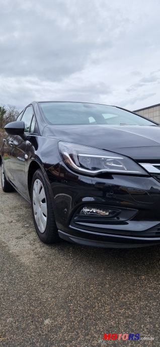 2016' Opel Astra 1,6 Cdti photo #3