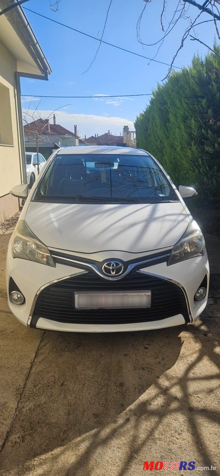 2015' Toyota Yaris 1,3 3 Vvt-I Sol photo #1