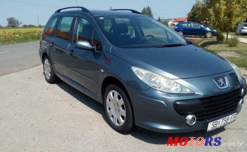 2005' Peugeot 307 Sw 1,6 Hdi photo #2