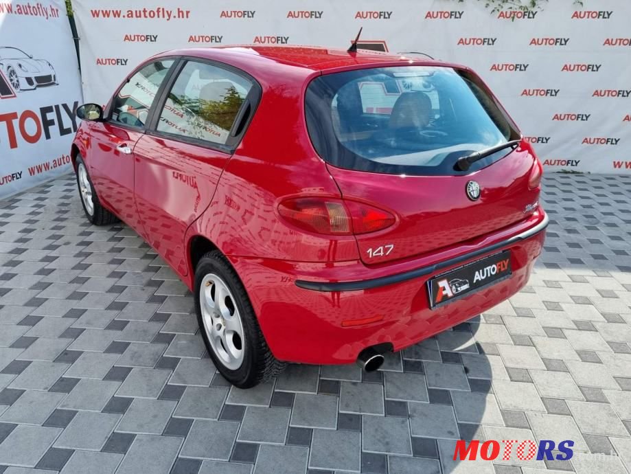 2002' Alfa Romeo 147 2,0 Ts photo #6