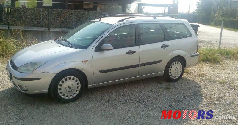 2003' Ford Focus Karavan photo #4