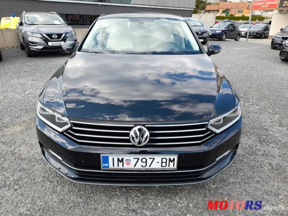 2016' Volkswagen Passat 2,0 Tdi Bmt photo #2