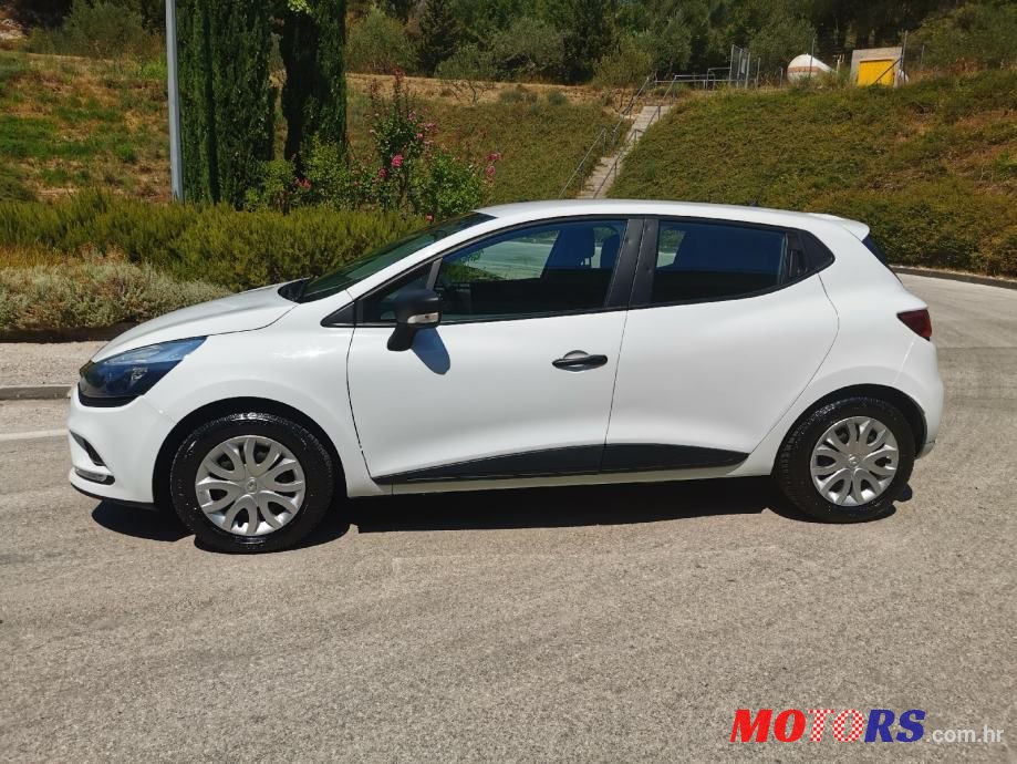 2017' Renault Clio 1.5Dci photo #3