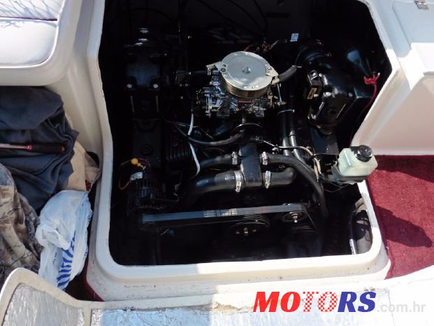 2002' Crownline 215 photo #4