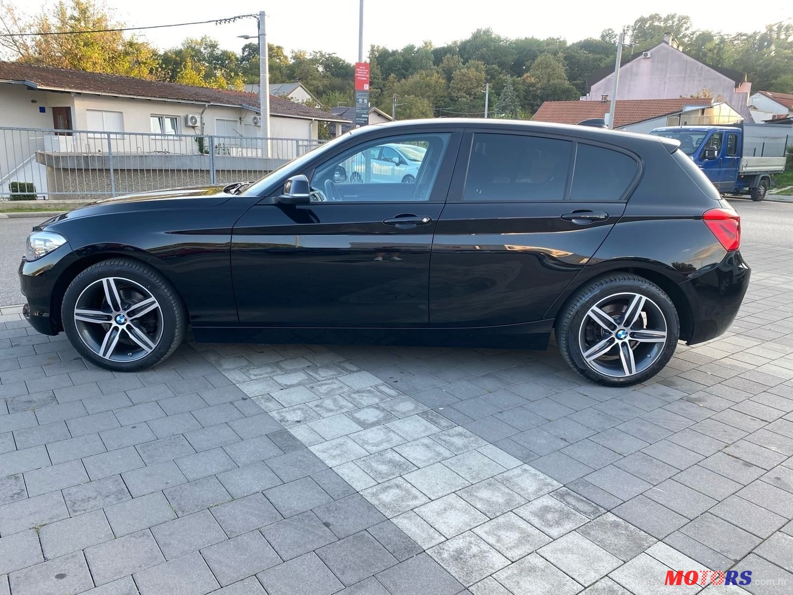 2017' BMW Serija 1 116D photo #5