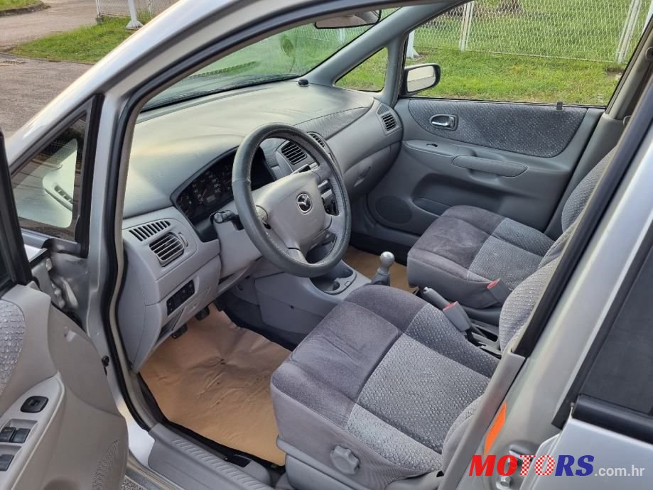 2001' Mazda Premacy 2.0 Ditd photo #3
