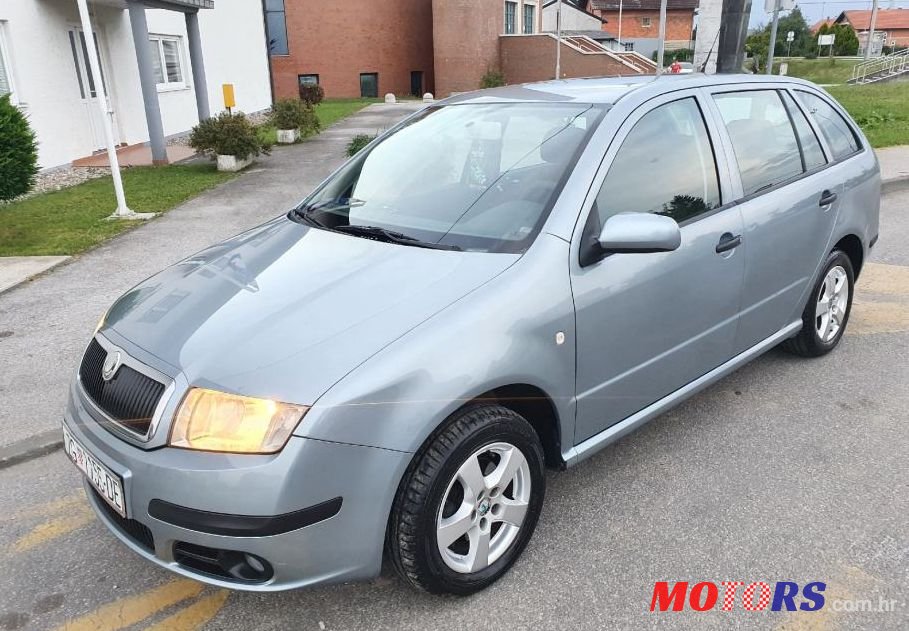 2007' Skoda Fabia Combi 1,4 16V photo #1