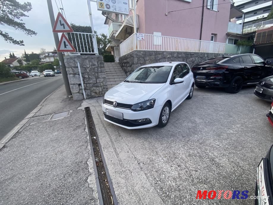 2014' Volkswagen Polo photo #1