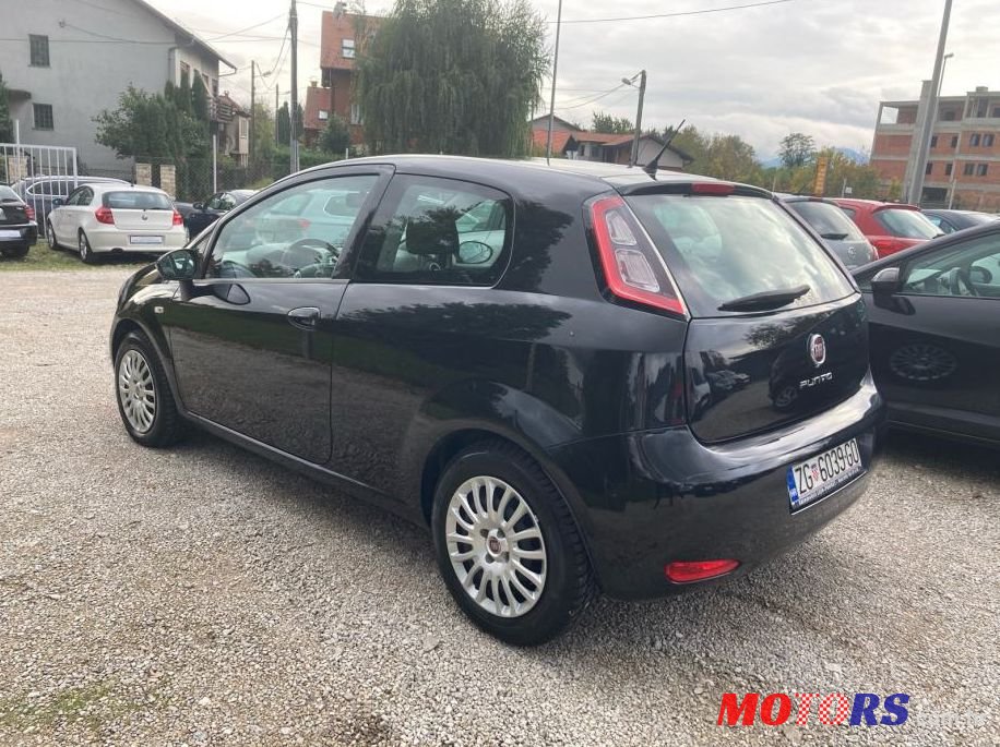 2013' Fiat Punto Evo 1.3 Jtd photo #1