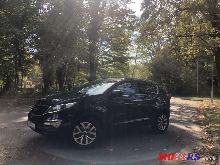2015' Kia Sportage photo #2