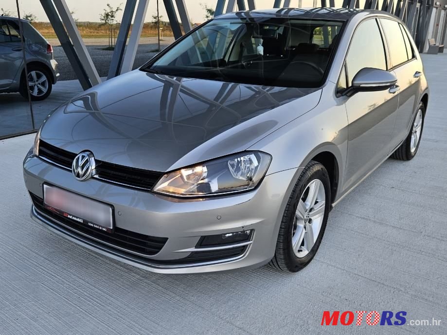 2015' Volkswagen Golf 7 1,6 Tdi photo #1