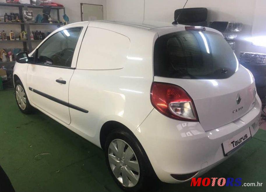 2011' Renault Clio 1,5 Dci photo #2