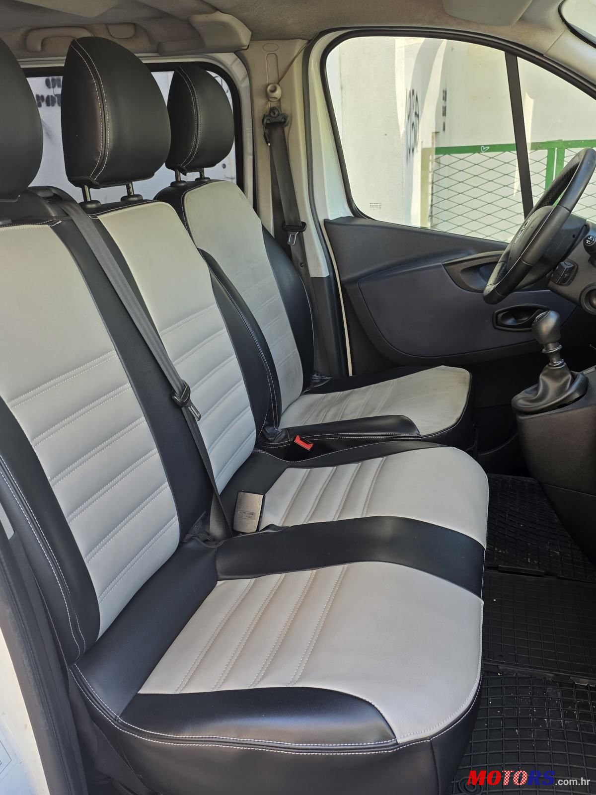 2016' Opel Vivaro L2H1 1,6 photo #6