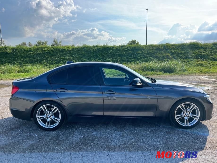 2013' BMW Serija 3 320D photo #1