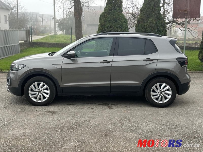 2021' Volkswagen T-Cross 1,0 Tsi photo #2