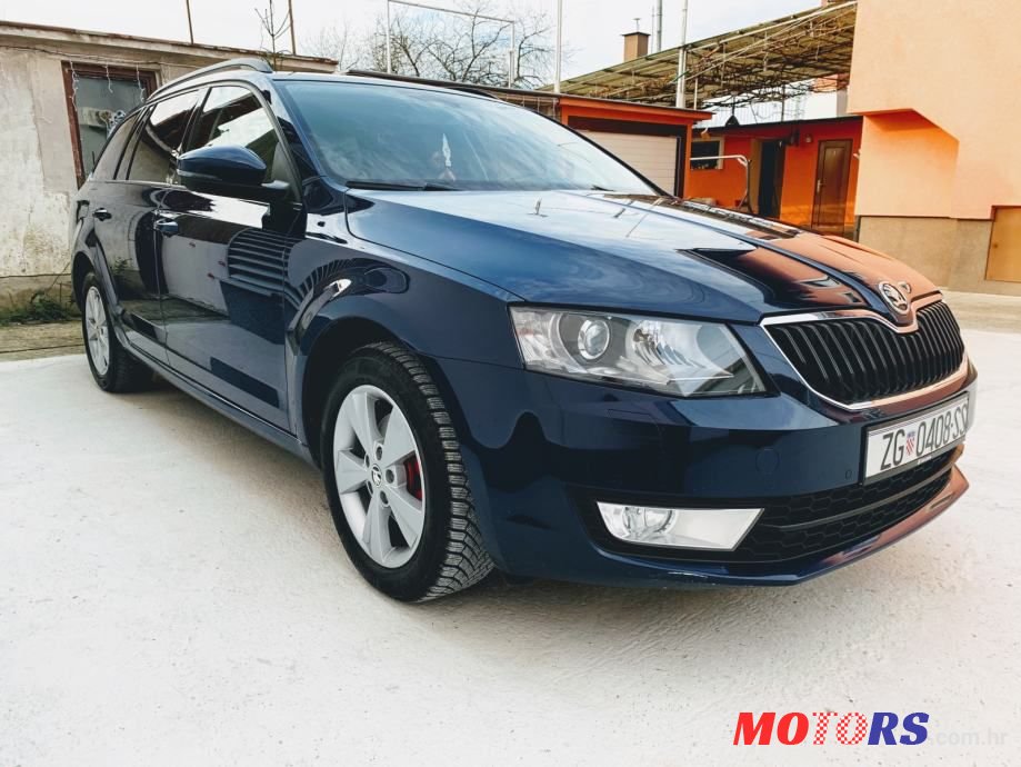 2014' Skoda Octavia Combi photo #6