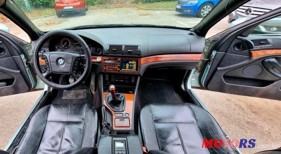 2001' BMW Serija 5 530D photo #6