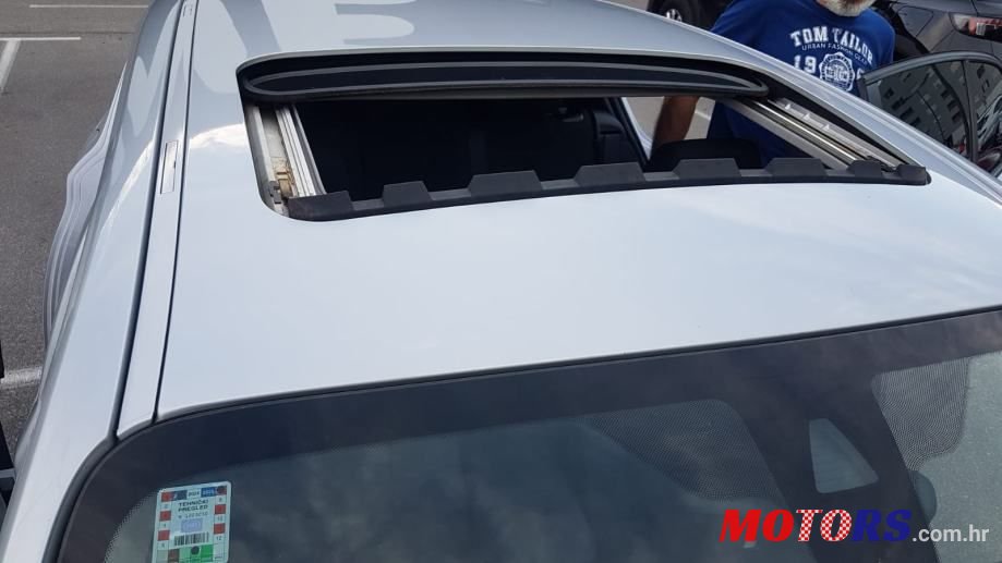 2012' BMW Serija 1 120D photo #5